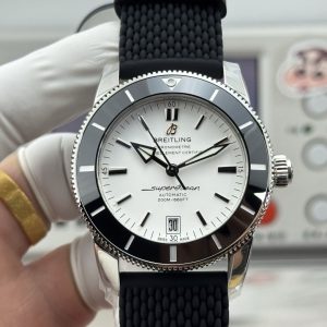 Breitling Superocean Heritage II 42mm Replica Horloge 1:1 Kopen - Betaling bij Levering 1143987151 - front view | Breitling